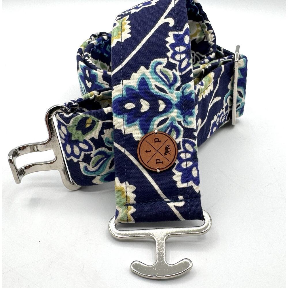The Posh Pony Classic Jumper Belt 18"-36" Blue Floral Fabric 1.75" Adjustable